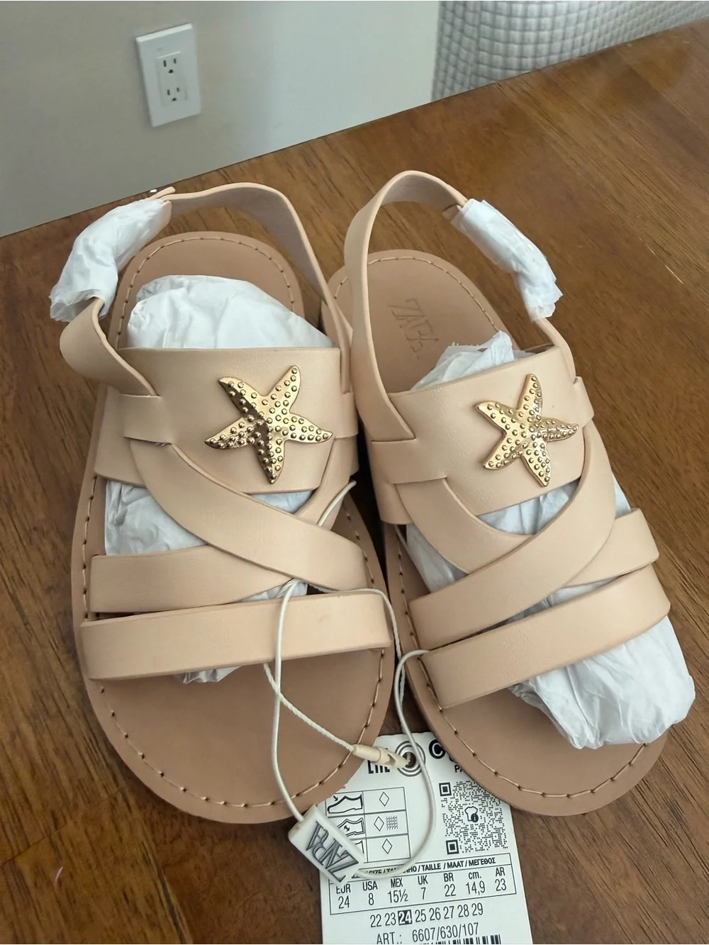 Zara Beige Kids Starfish Accent Strappy Sandals